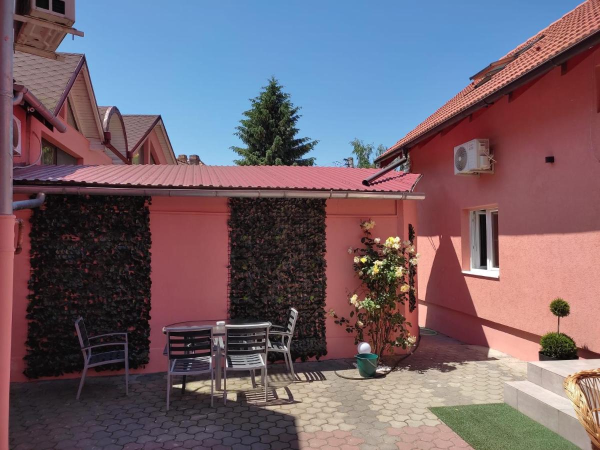 Calypso Rooms Făgăraş Eksteriør billede